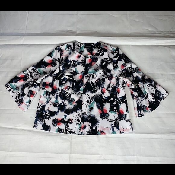 Lane Bryant Open Front Bell Sleeve Jacket 18/20 - Picture 3 of 9